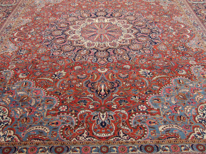 Fine Antique Persian Tabriz Size: 10'0'' x 14'0'' Hand-knotted Rug - con6