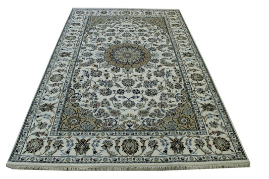 Traditional Fine Nain Wool Hand Knotted Rug 5.0X8.0 - w20248