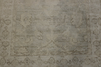 Oushak Whitewash Chobie Wool Hand Knotted 2.7x7.9 -w2102