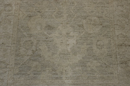 Oushak Whitewash Chobie Wool Hand Knotted 2.7x7.9 -w2102