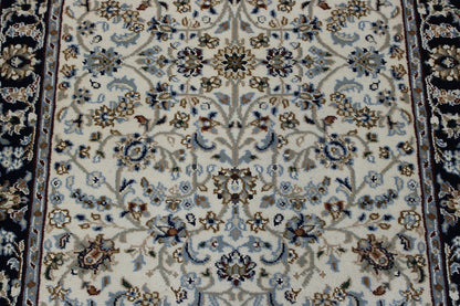 Traditional Fine Nain Design Wool/silk Hand Knotted Rug 2.9x10.2 -w2370