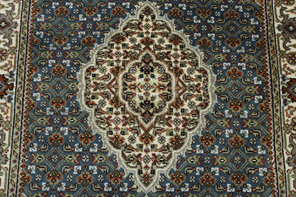 Traditional Tabriz Wool Hand Knotted Rug 3x5 - w5085