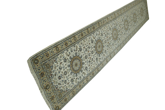Traditional Fine Nain Wool/silk Hand Knotted Rug 2.6x14.0 -w20251