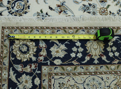 Traditional Fine Nain Wool Hand Knotted Rug 5.0X8.0 - w2375