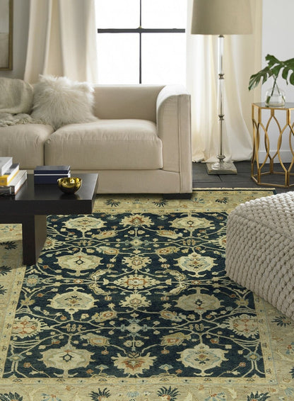 Hand Knotted Wool Traditional Rug KOU4640
