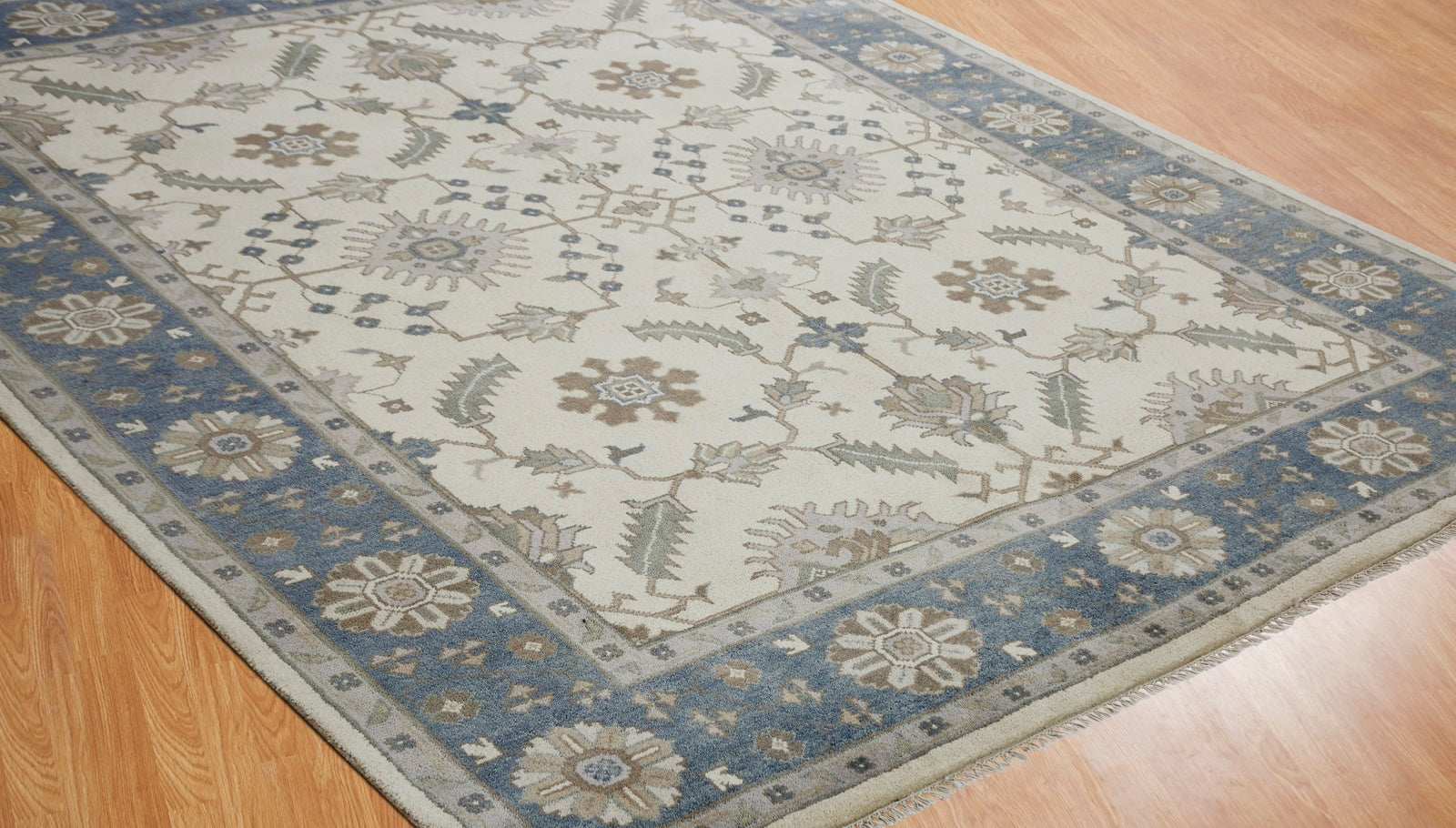Round shape option, Tabriz wool rug in beige and blue