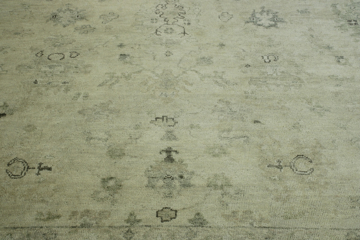 Oushak Ziegler hand-knotted wool rug in Gray & Beige, full view