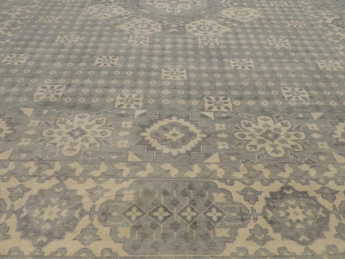 Turk Oushak Wash rug border detail