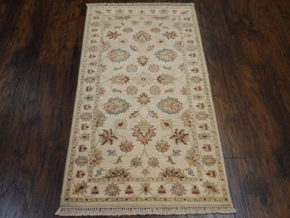 Close-up of wool pile, Ivory rug