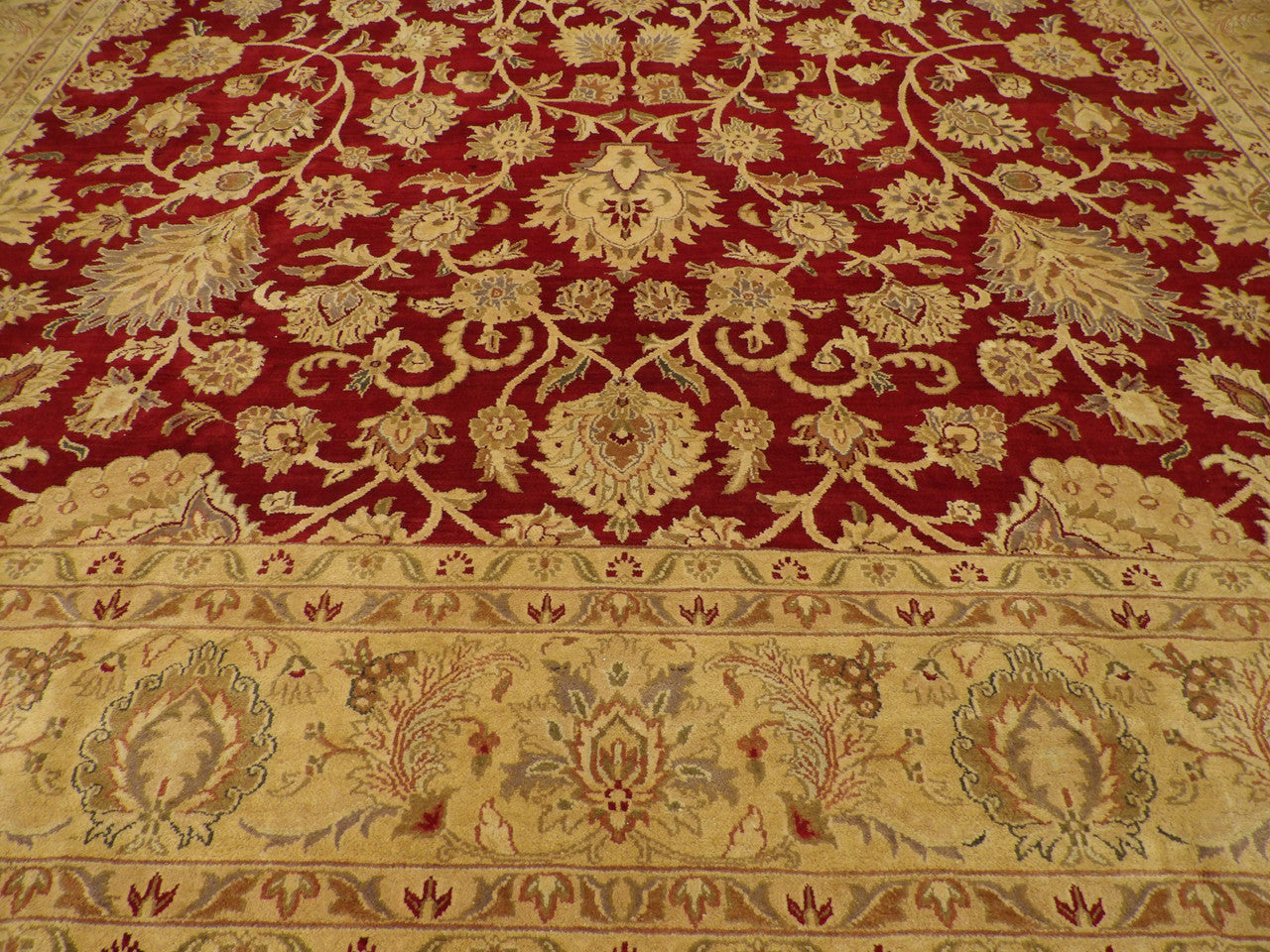 Ziegler rug border detail
