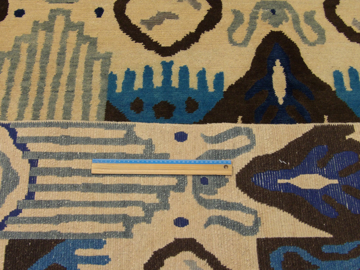 Back of Transitional Ikat Design hand-knotted rug