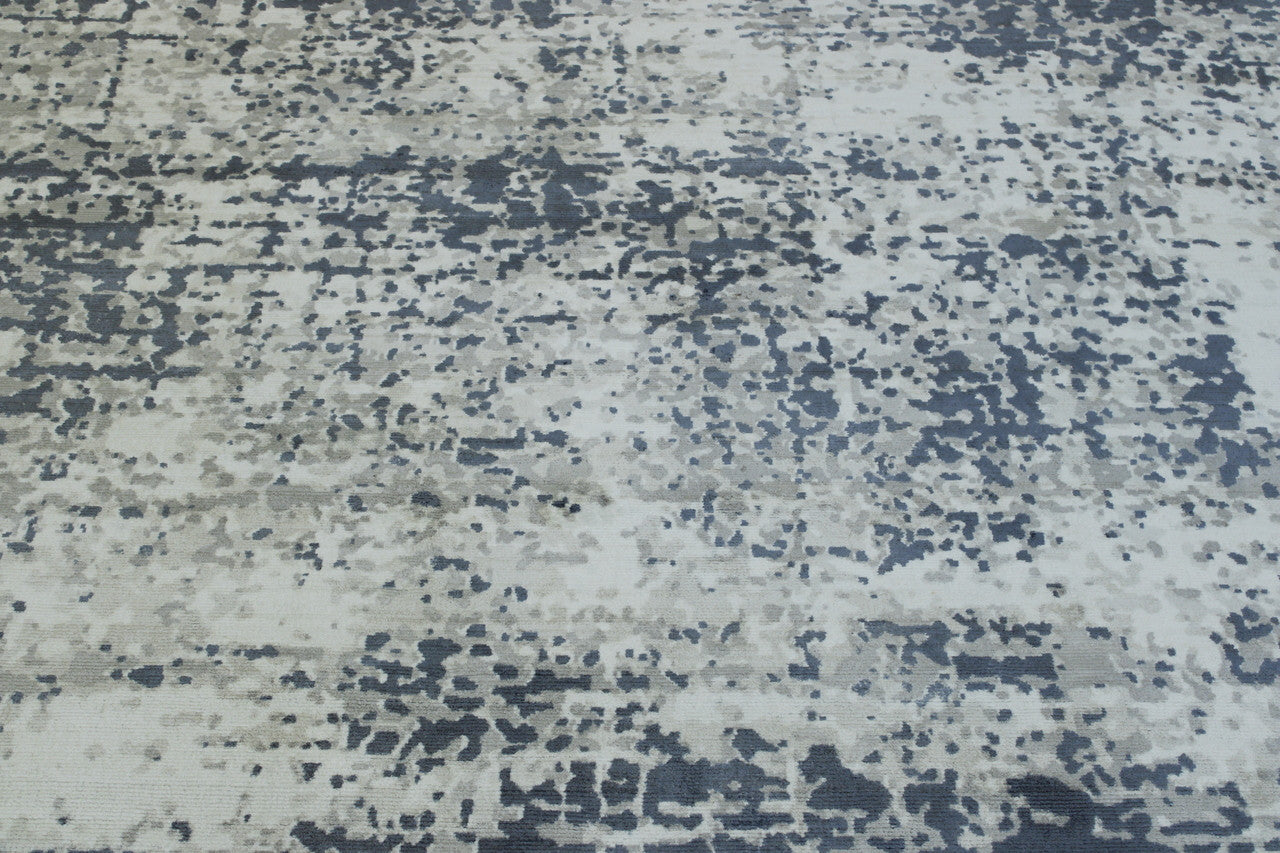 Close-up of silk pile, Gray & White rug