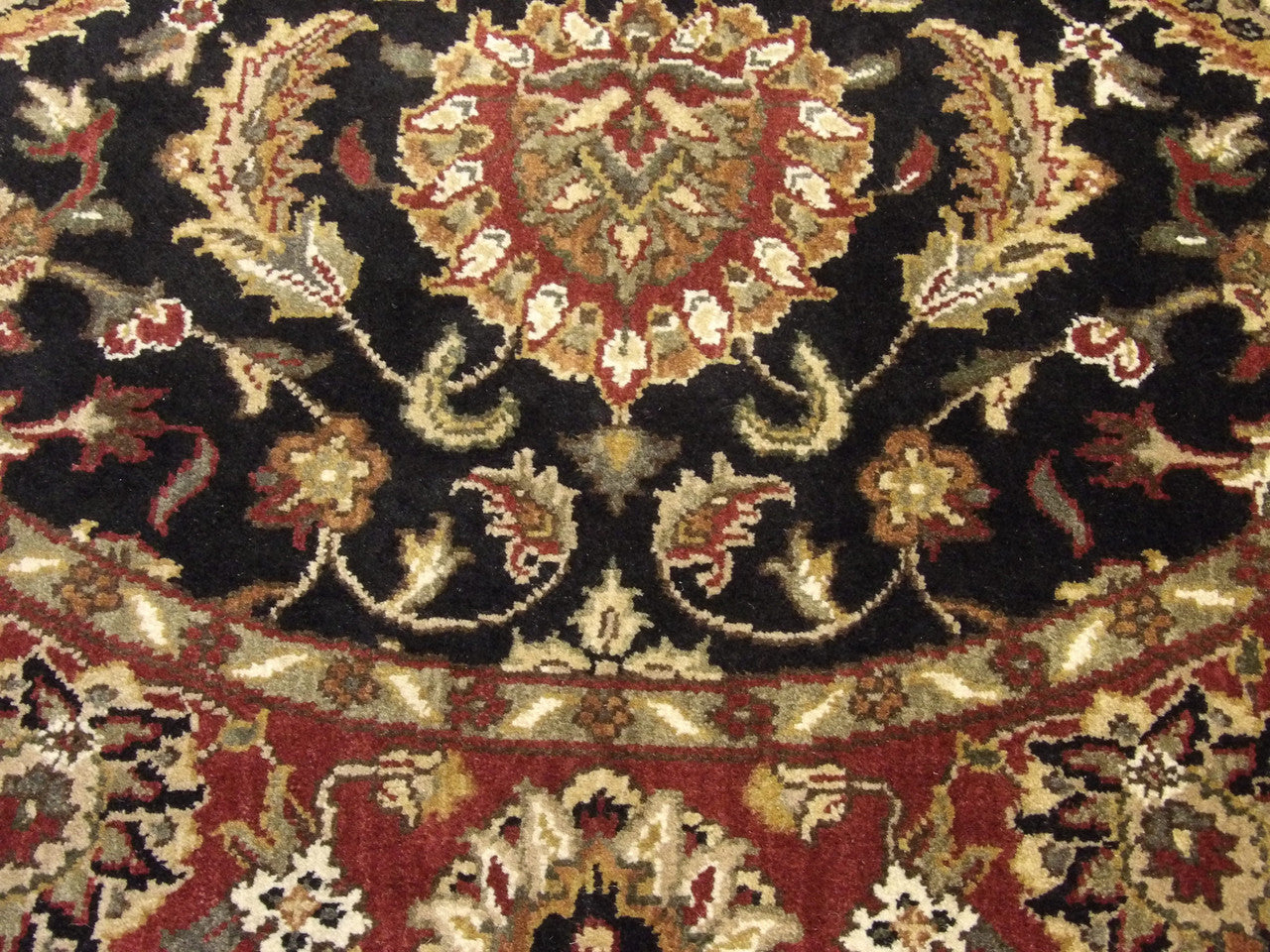 Jaipur Kashan Antique Wash rug border detail