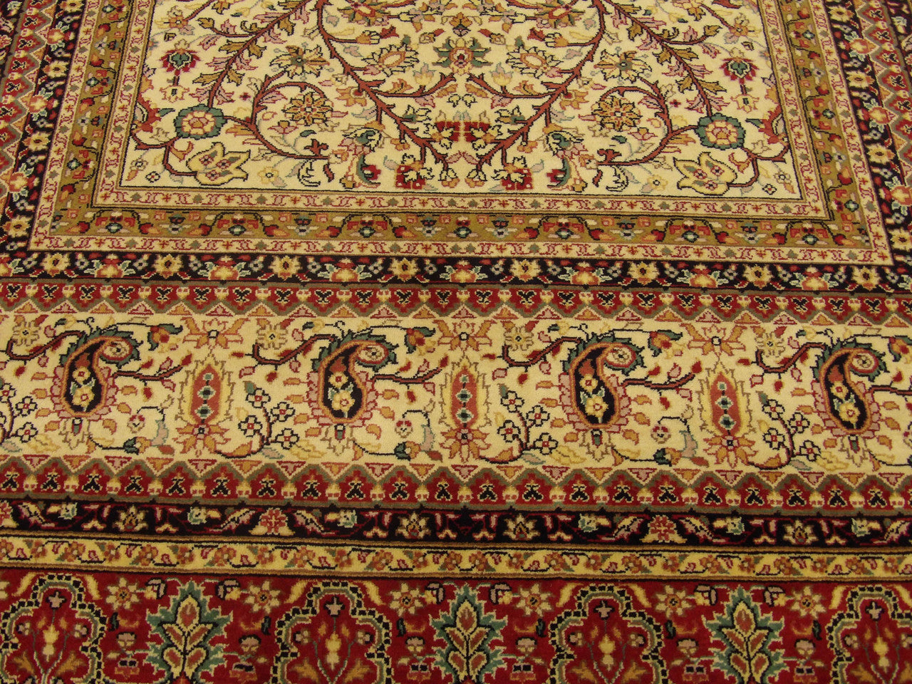 Fine Persian Haji Jalili rug border detail