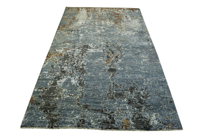 Modern / Contemporary hand-knotted wool/silk rug in Blue, 4'0" x 7'1", SKU w20170