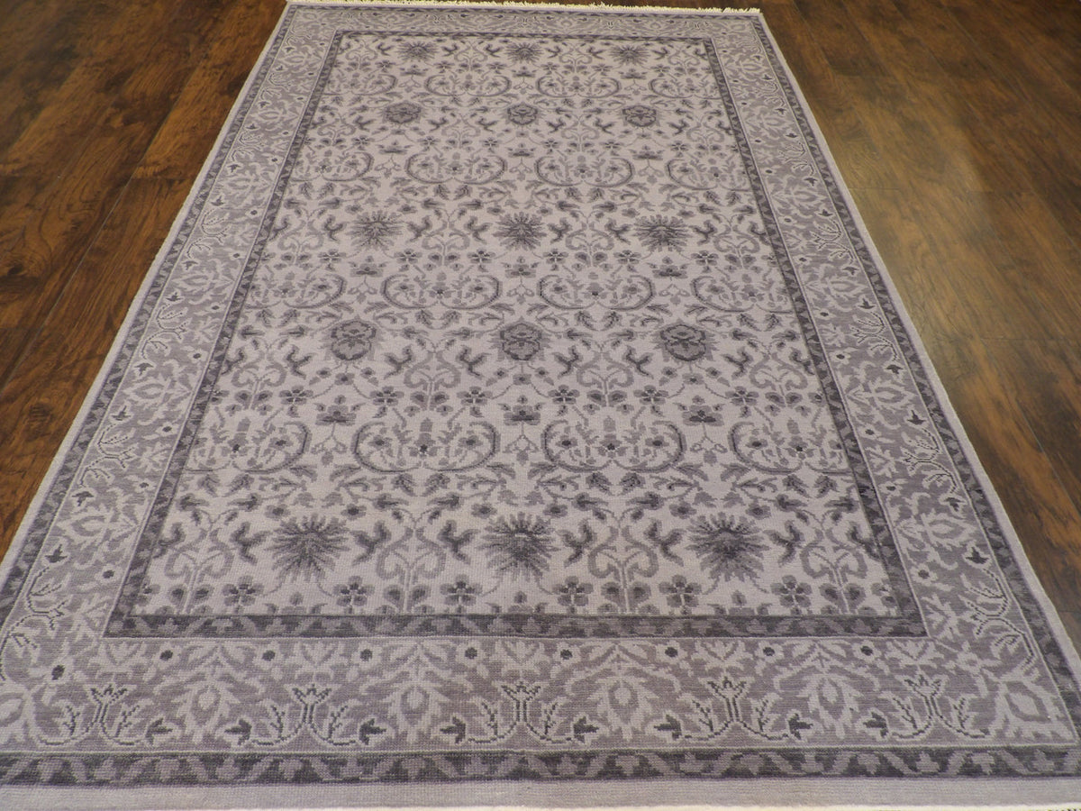 Turk Oushak Wash rug corner detail