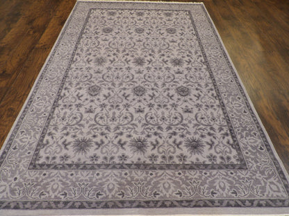 Turk Oushak Wash rug corner detail