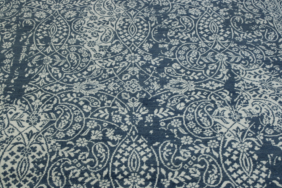 Close-up of wool-silk pile, Teal & White rug