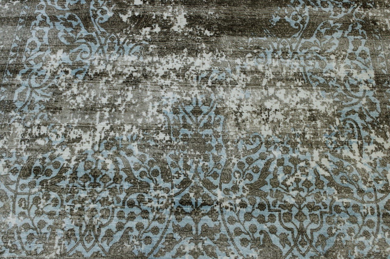 Modern Abstract Design rug corner detail