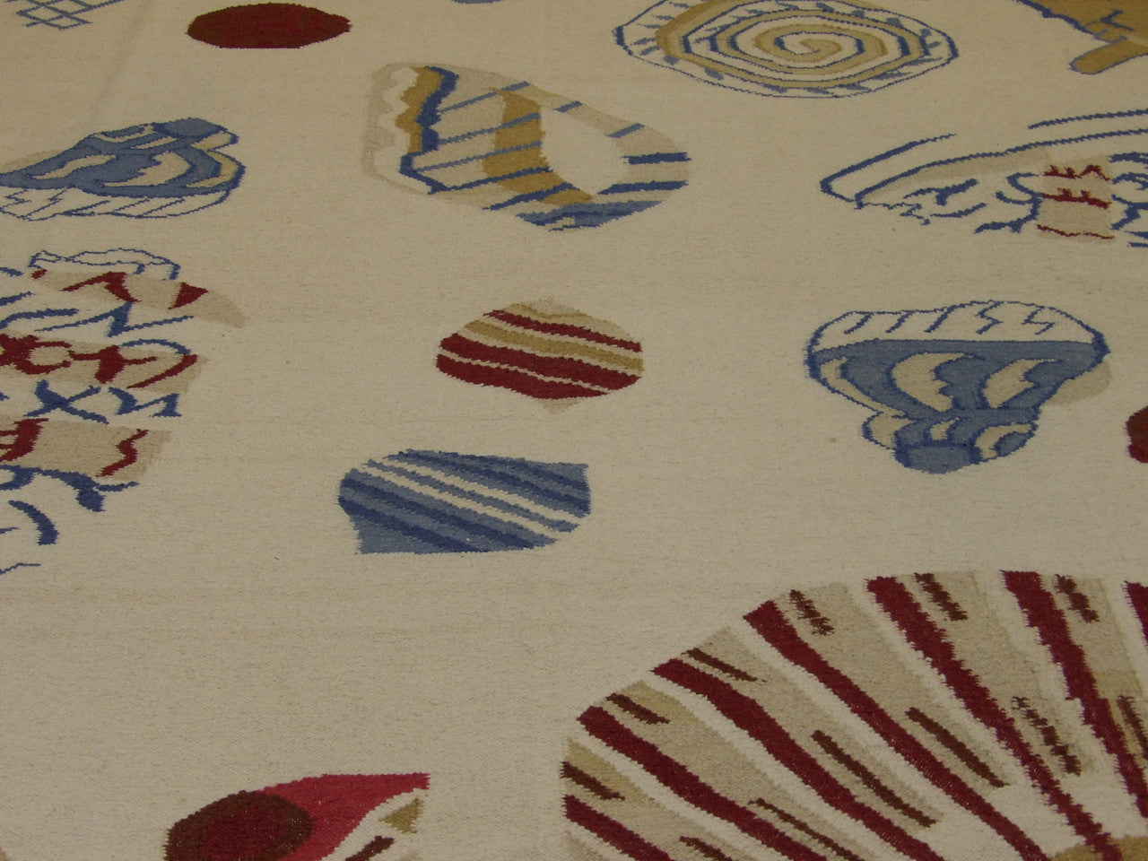 Back of Coastal Flat Weave Indoor/Outdoor Beach hand-knotted rug