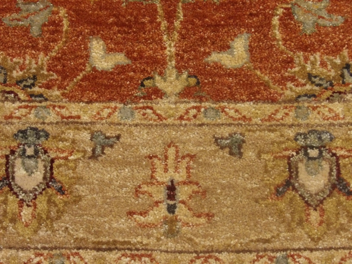 Oushak runner border detail