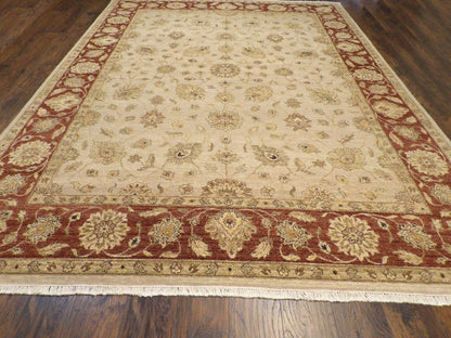 Close-up of wool pile, Beige & Rust rug