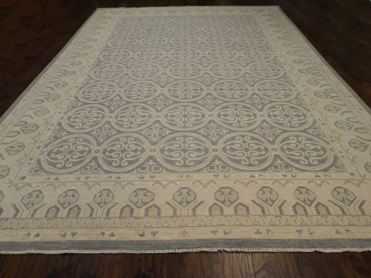 Oushak Khotan wool texture close-up