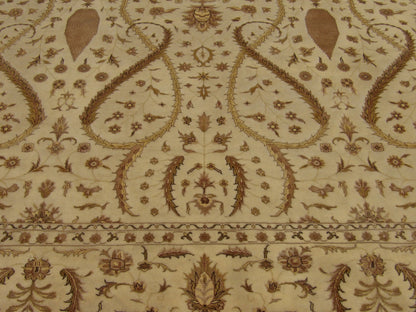 Fine Persian Haji Jalili rug border detail