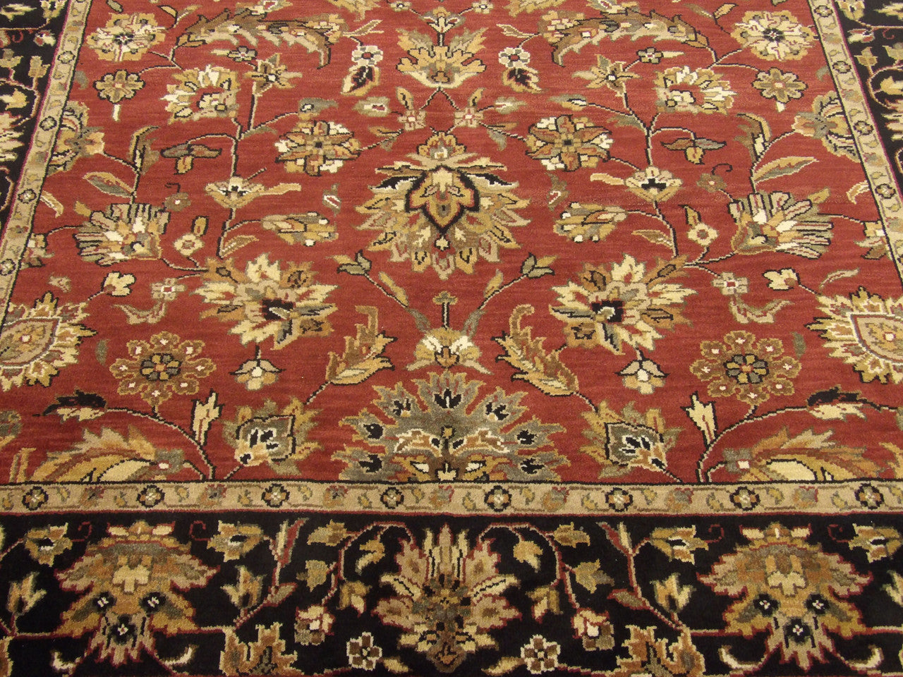 Jaipur Kashan rug border detail, black and red