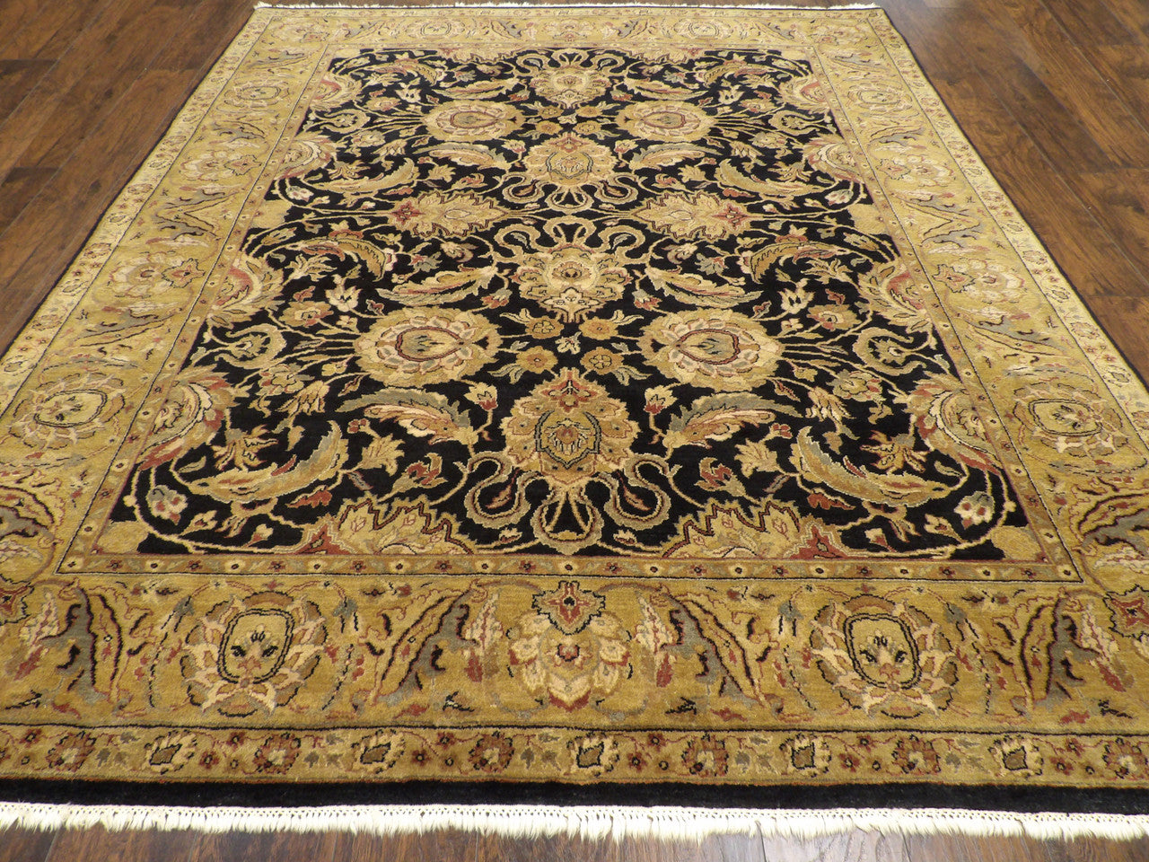 Close-up of wool pile, Black & Gold rug