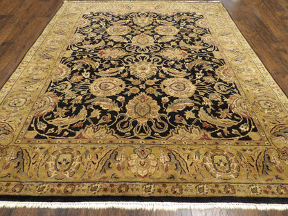 Close-up of wool pile, Black & Gold rug