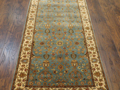 Fine Persian Kashan rug border detail