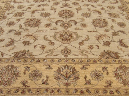 Agra Ziegler rug border and corner detail