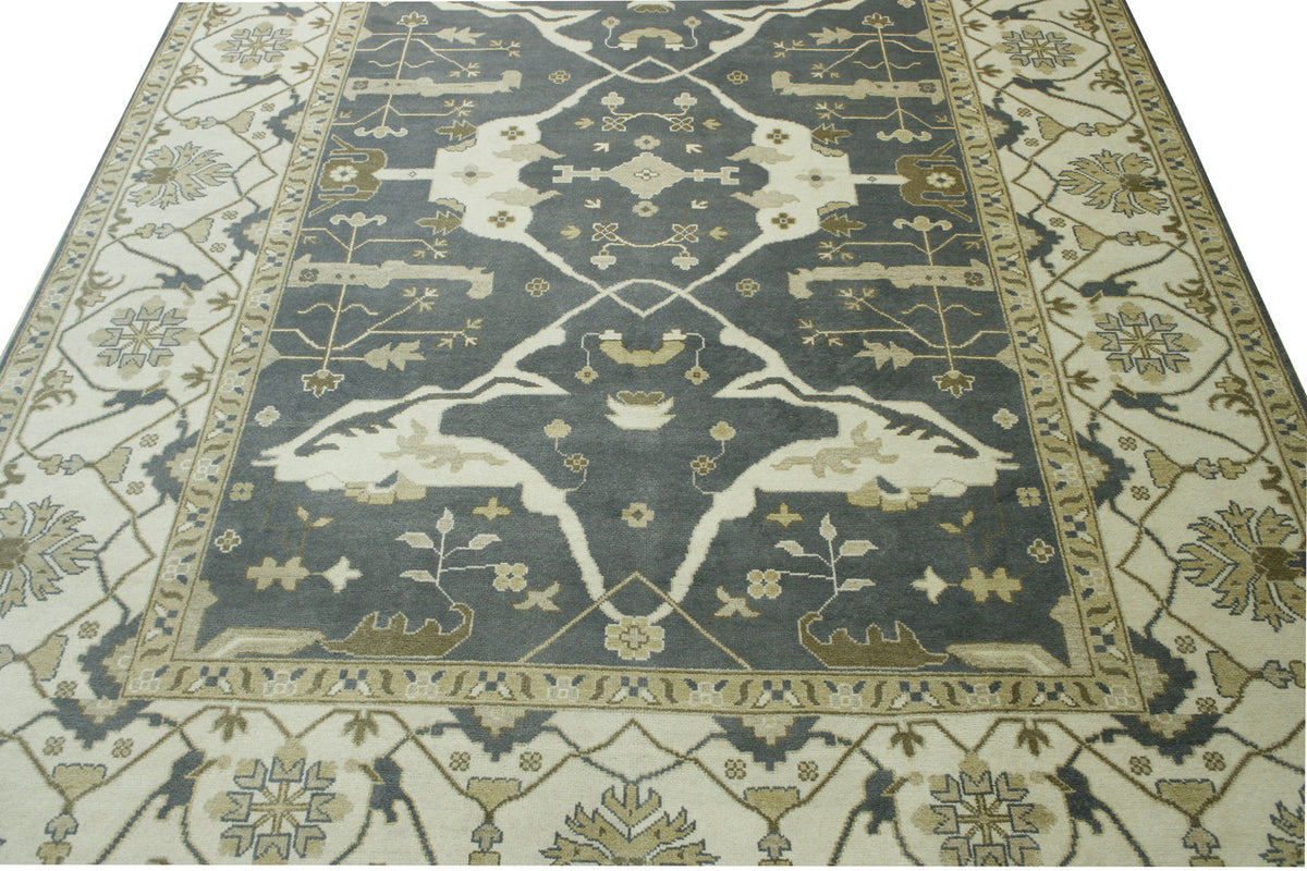 Oushak Ziegler rug corner detail