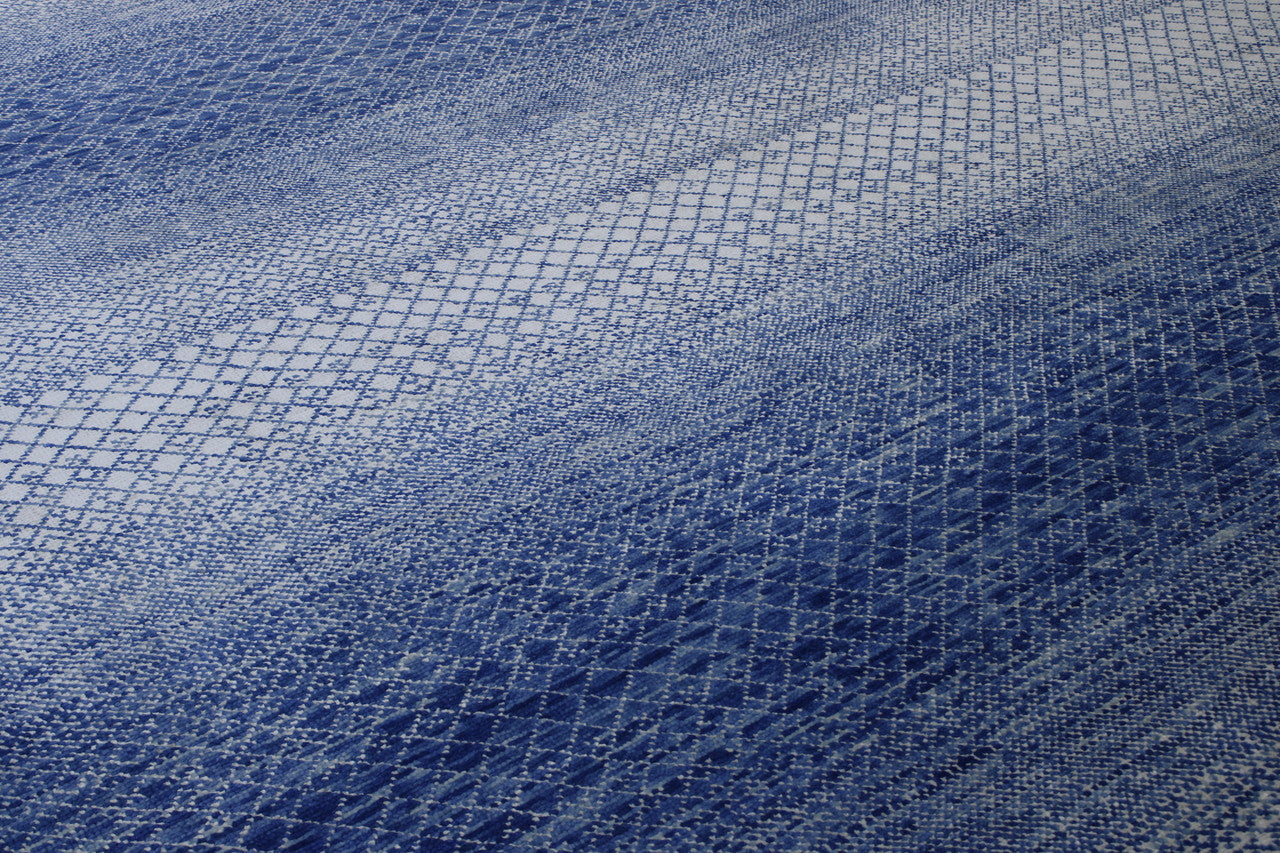 Modern Grass Design rug border detail