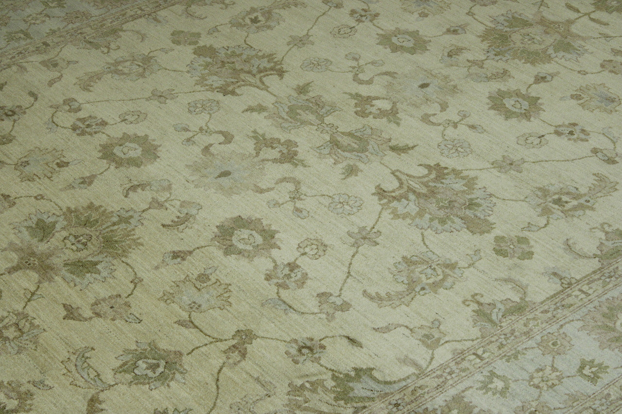 Back of Oushak Chobi hand-knotted rug
