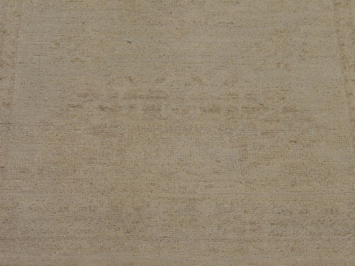 Oushak Chobi Wash Natural Dye rug border detail