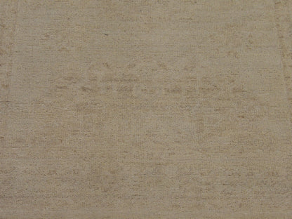 Oushak Chobi Wash Natural Dye rug border detail