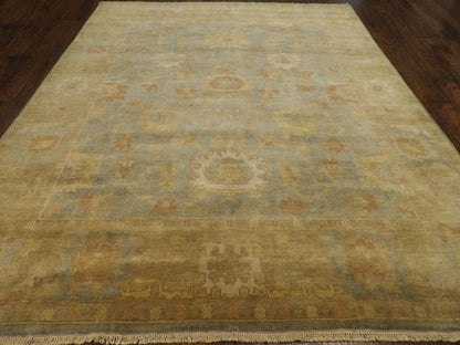 Close-up of wool pile on Turkish Oushak rug