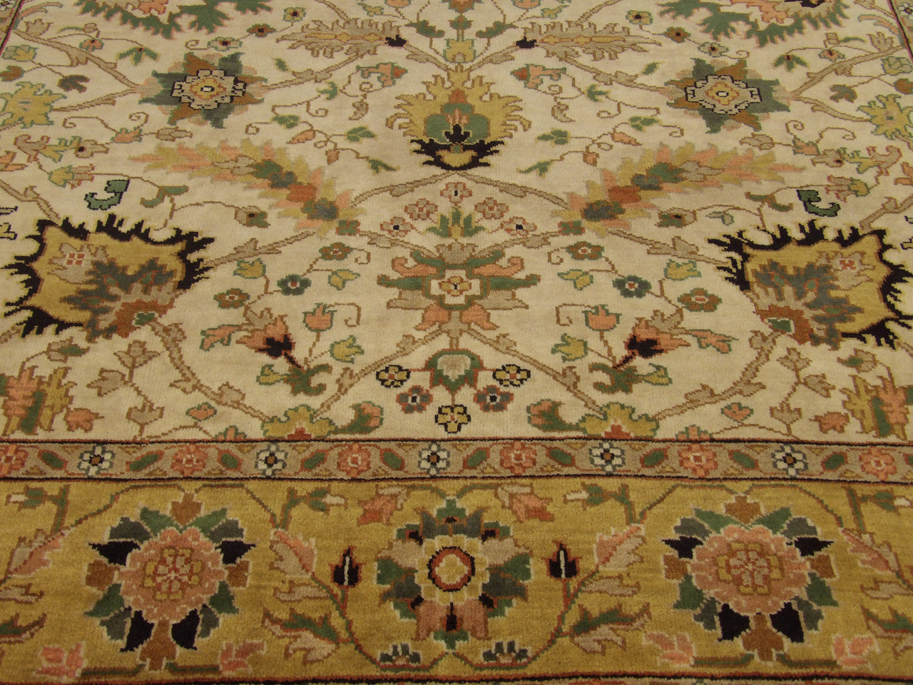 Turkish Weave Antique Wash rug border detail