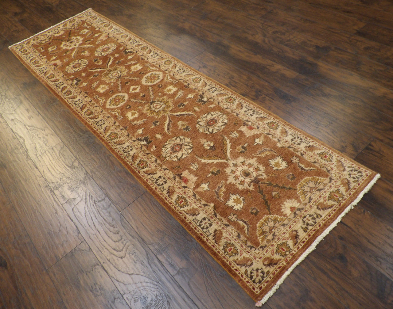 Full length view of Oushak Chobi runner