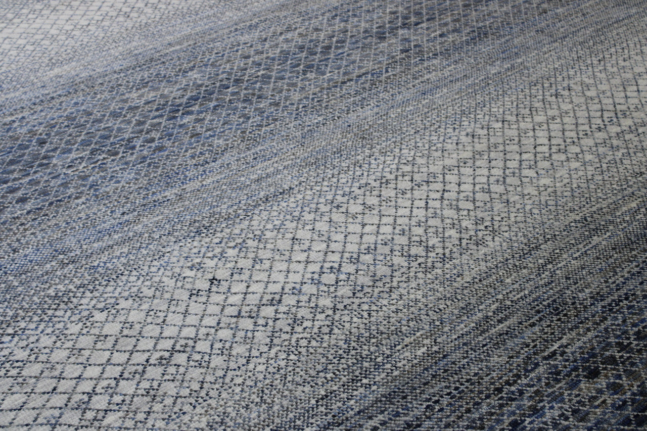 Modern Grass Design rug border detail