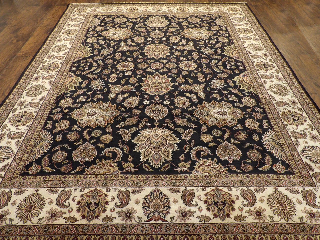 Fine Persian Mashad rug corner detail
