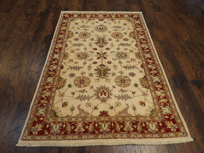 Close-up of wool pile, Beige & Rust rug