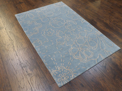 Full view of Transitional Rose Design rug