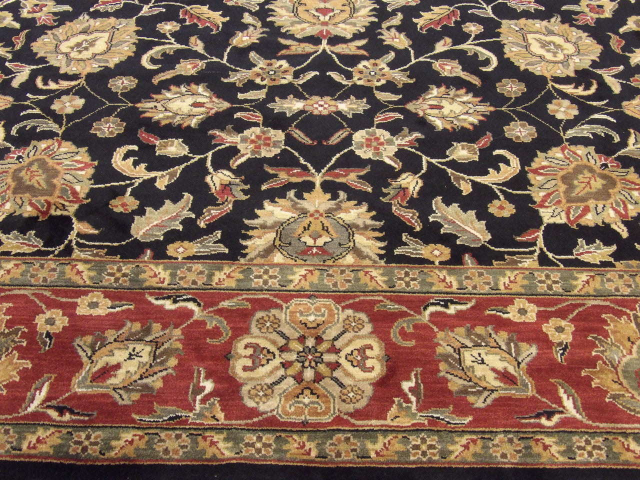 Jaipur Kashan rug border detail