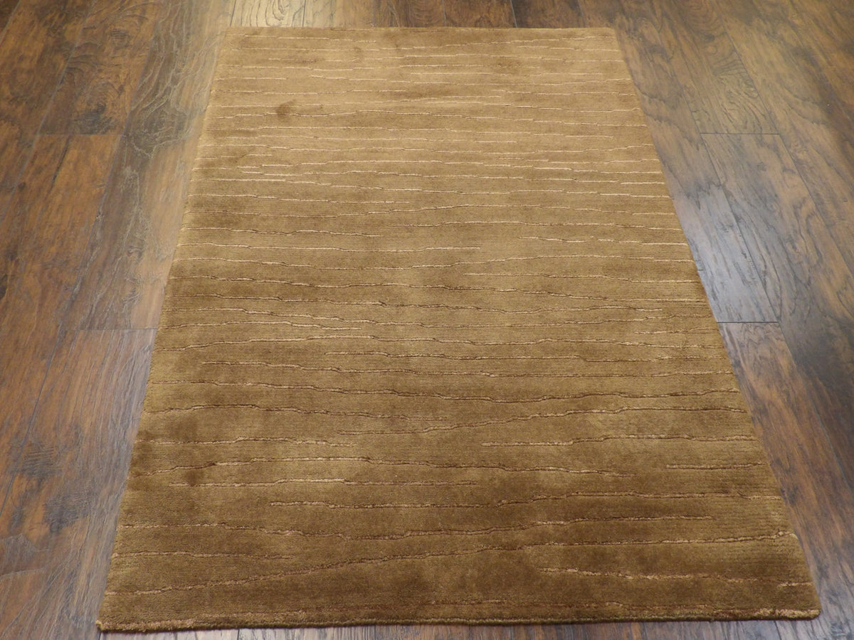 Modern rug corner detail