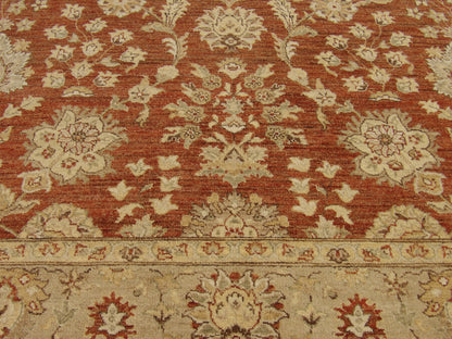Oushak rug border detail