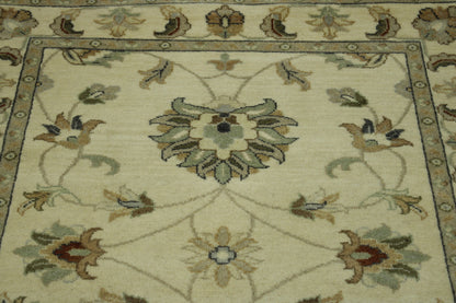 Oushak Indo Ziegler rug corner detail