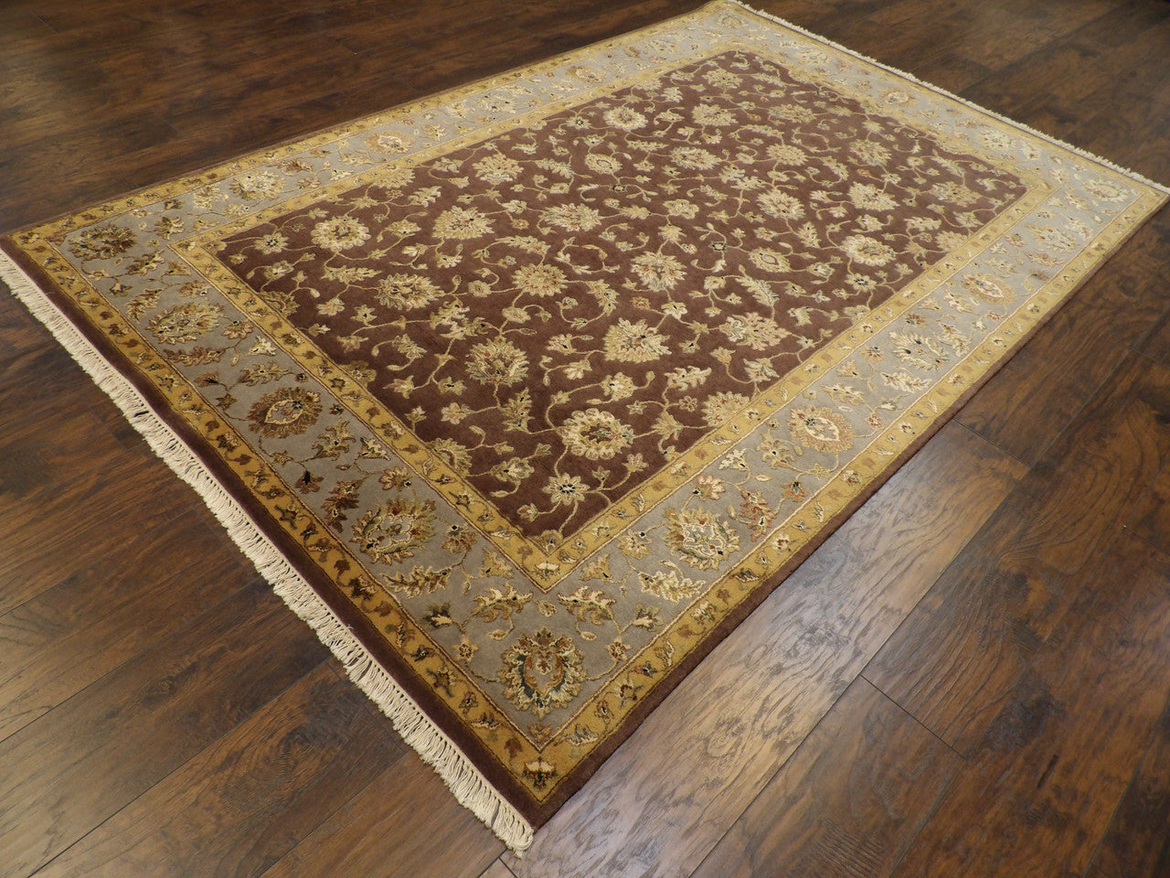 Full view of Fine Transitional Jaipur Floral Design rug
